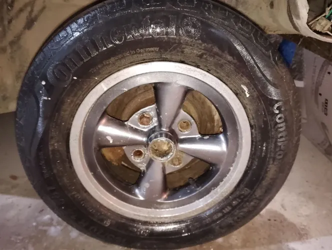 Rodas cruz de Malta VW Fusca derivados