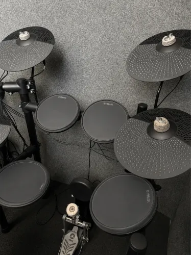 Bateria Eletrônica Yamaha DTX 452k