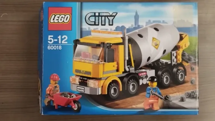 Lego - 60018