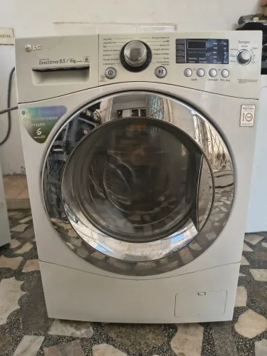 Vendo lava e seca LG inverter Direct Drive modelo WD1485