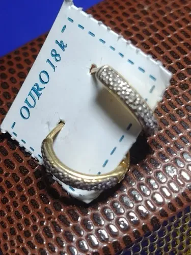 Brincos Ouro 18 Kilates 1.70 Gramas Com Ouro Branco 13 mm x 2 mm 