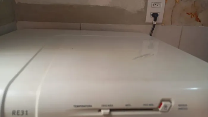 Vende-se barato pra sair rápido