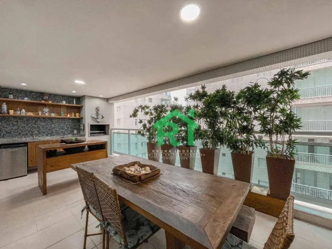 Apartamento à beira mar com 3 quartos (1 suíte), 2 vagas e lazer à venda em Jardim Astúria