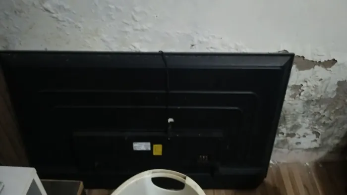 Tv Philips pra tira peça 