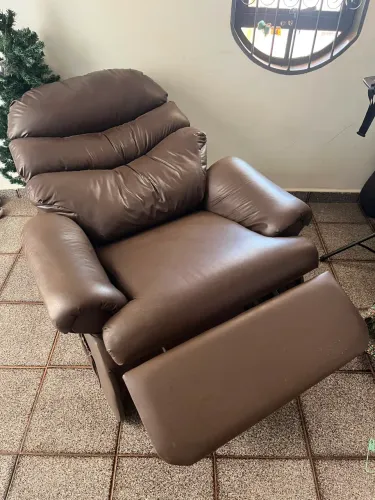 Poltrona Reclinável 