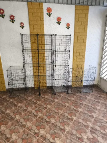 Prateleira de aramado com 14 vão