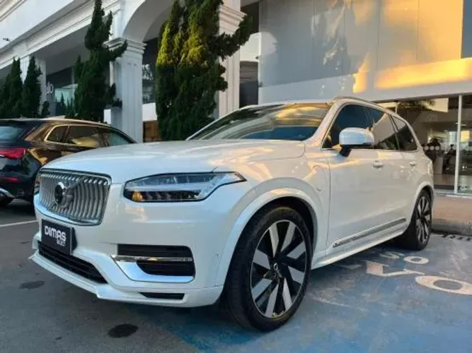 Volvo XC-90 T-8 Ultimate 2.0 AWD (híbrido) 2024