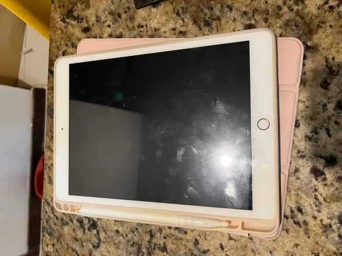 iPad 7° geração 32gb Nunca aberto.