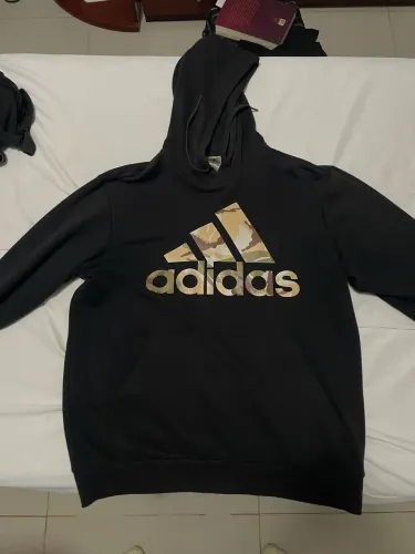 Vendo moletom adidas