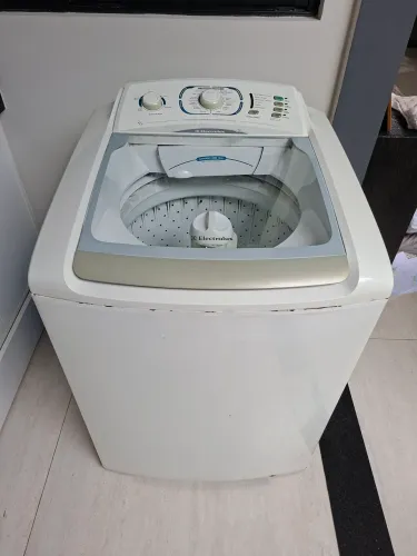 Máquina de lavar Electrolux 220v