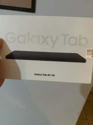 Tablet Galaxy Tab A9+ 5G 64GB como novo