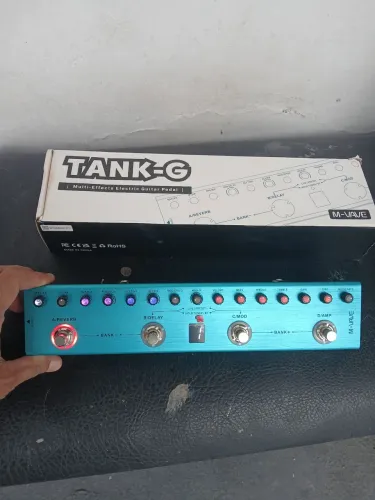 Tank G para guitarra zero 350 reais menor valor, recarregável até 8 horas tocando