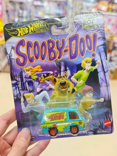 Hotwheels premium mystery machine scooby doo
