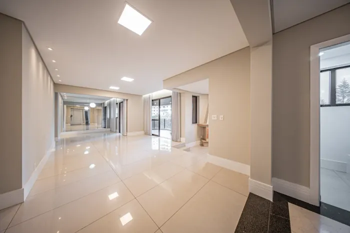 Apartamento para venda em Tatuapé com 4 quartos, sendo 2 suítes, 246m²