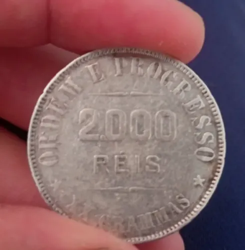 Moeda de Prata antiga 