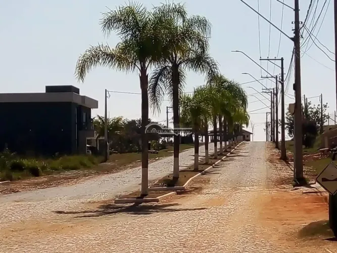 TERRENO EM CONDOMÍNIO 1.709,92 m² NO LAGO DOURADO JACAREÍ SP