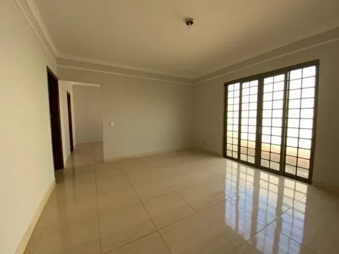Imóvel para venda tem 80 metros quadrados com 2 quartos em Morada da Colina - Uberlândia -