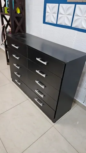 Cômoda Preta 10 Gavetas (120cm)