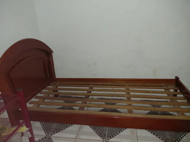 Cama Solteiro Madeira pura