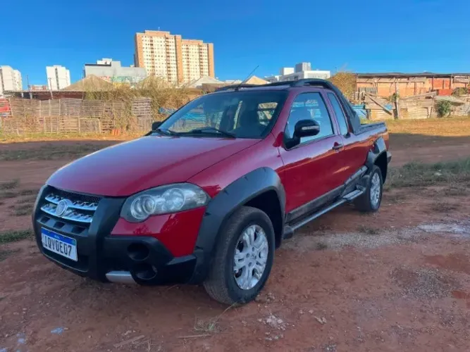 Fiat Strada Adventure 1.8/ 1.8 Locker Flex CE 2010