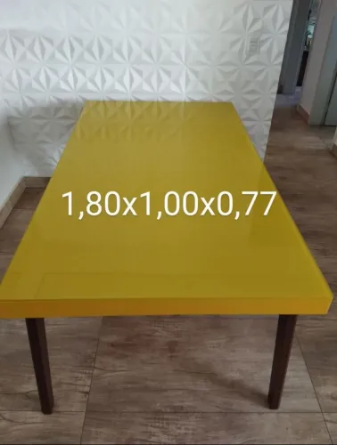 Mesa para 6 cadeiras
