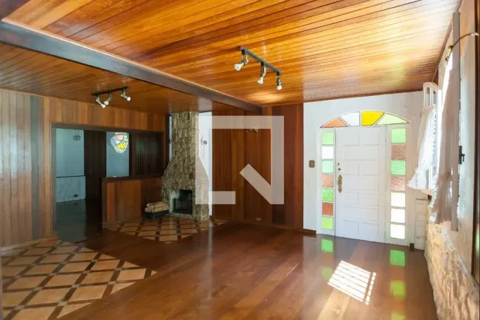 Casa à Venda - Vila Del Rey, 4 Quartos, 1200 m2