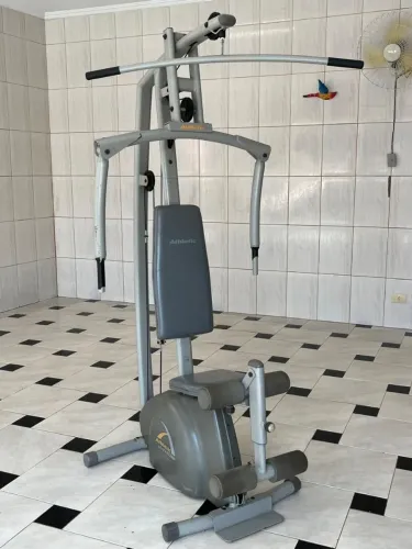 Aparelho de musculação