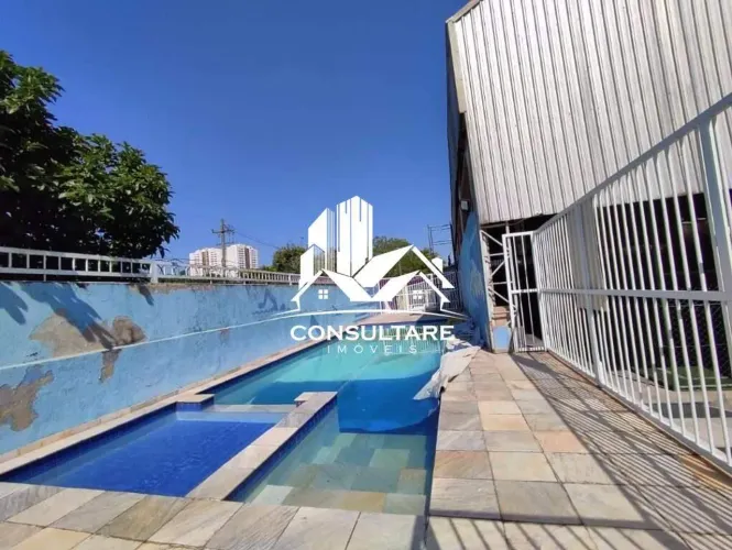 Clube à Venda em Santos com 1.300 m², Piscina, Quadra e Estrutura Completa para Eventos