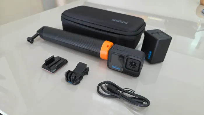 Combo Gopro Hero 13 Black e Tripé