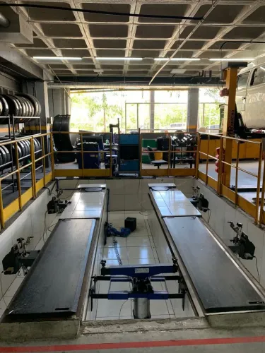 Máquina de Alinhamento Computadorizado 4 cabecas