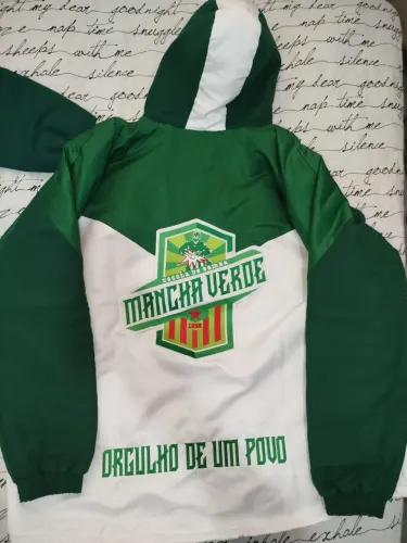 Camisa mancha verde