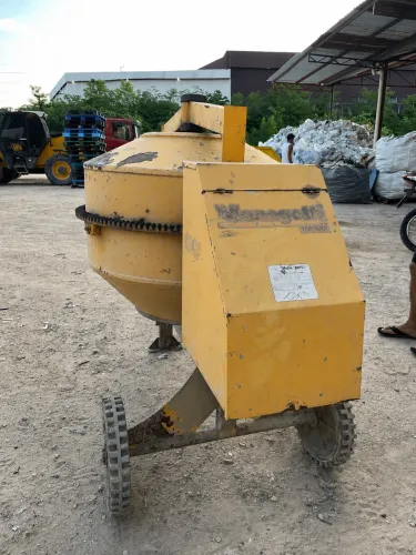 Betoneira Menegotti 400 litros