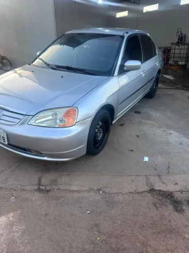 Honda Civic Sedan LX 1.7 16V 115cv Mec. 4P 2002