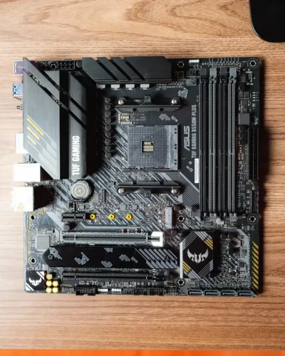 B550m Asus TUF Gaming LACRADA