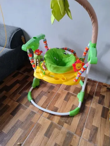 Pula Pula Jumper Galzerano Musical 360° Ajustável para Bebê