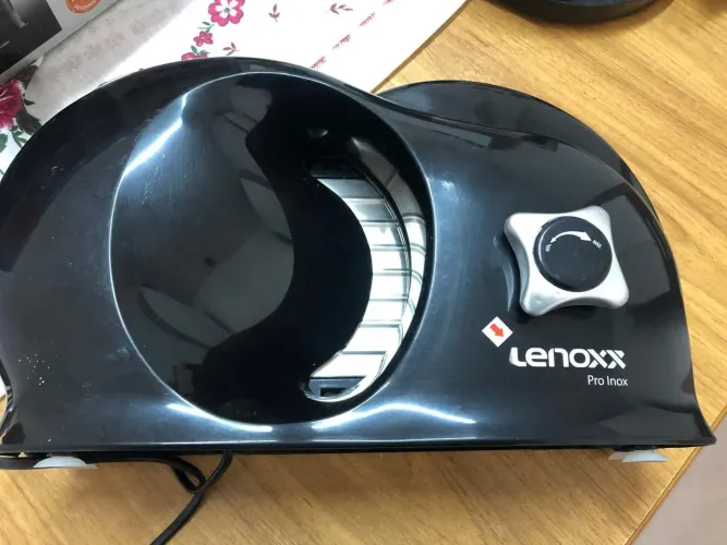Fatiador de Alimentos Elétrico Lenoxx - Pouco Usado e em Ótimo Estado
