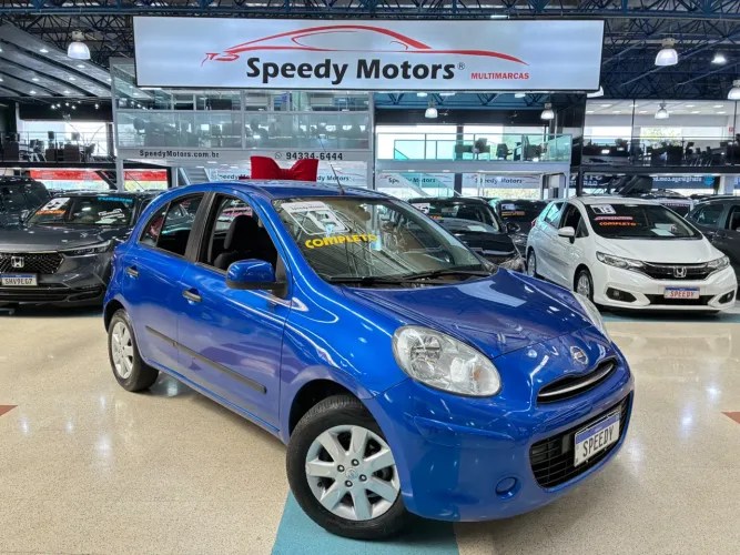 Nissan March SR 1.6 16V Flex Fuel 5P 2013