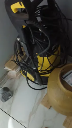 Jato novo 2000PSI troco por PC i3", "PC Computador completo usado".