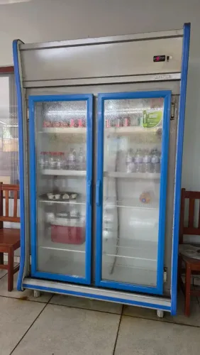 Frizze+balcão quente+balcão frio Novinhos