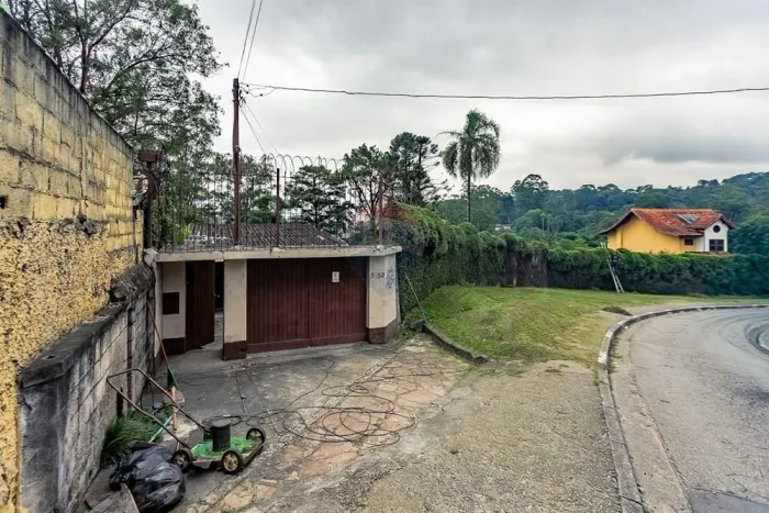 "Seu Refúgio: Casa de Campo no Balneário São Francisco"