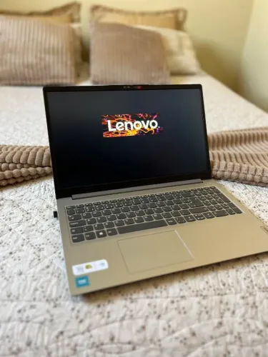 Notebook Lenovo