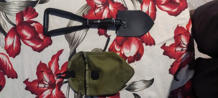 Pá militar 