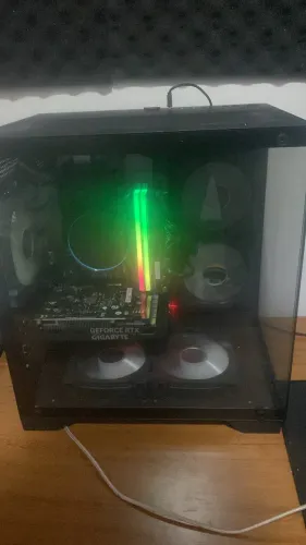 PC Gamer - RTX 3050