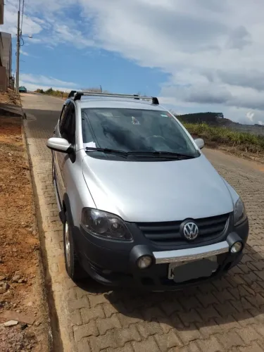 Volkswagen Crossfox 1.6 MI Total Flex 8V 5P 2009