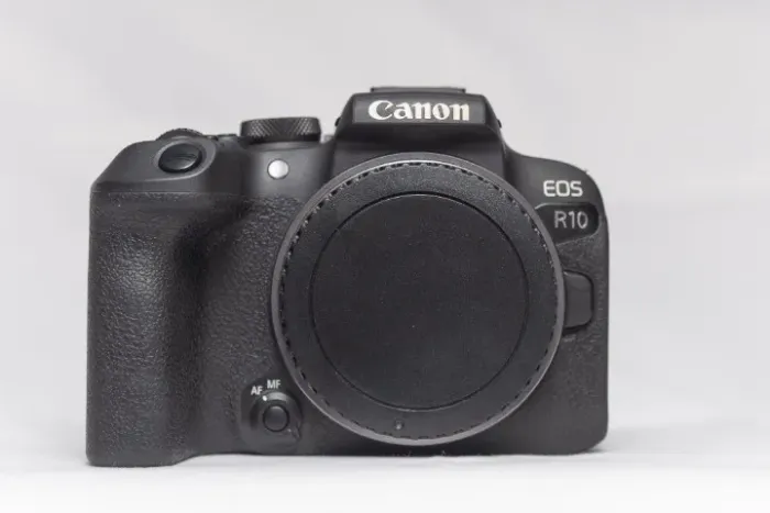 Câmera fotográfica Mirroless Canon R10