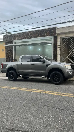 Ford Ranger XLT 2.5 16V 4X2 CD Flex 2015