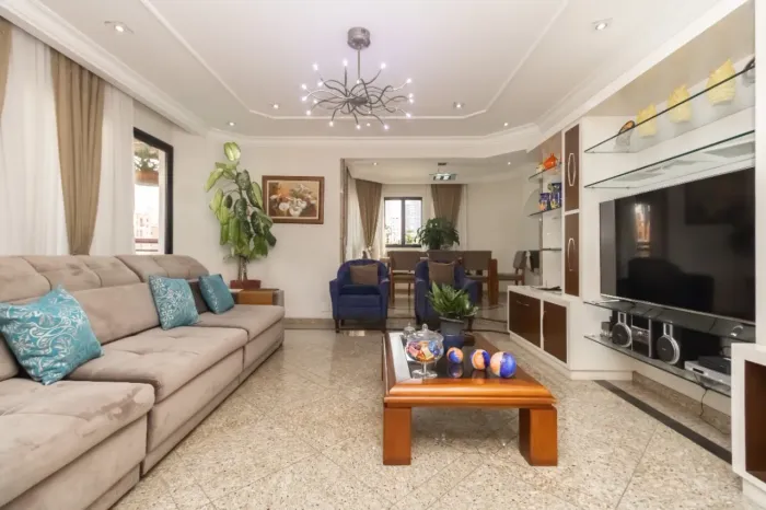 Apartamento para venda em Tatuapé com 3 quartos, sendo 1 suíte, 158m²