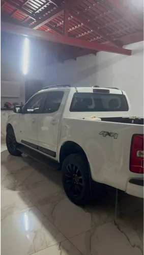 Chevrolet S10 Pick-up LT 2.8 TDI 4X4 CD Diesel AUT 2024