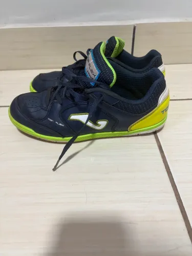 Tênis de futsal chuteira Joma