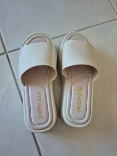 Tamanco Petite Jolie tamanho 35 nunca usado